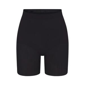 SKIMS Seamless Sculpt Mid Thigh Short in Onyx Size L/XL